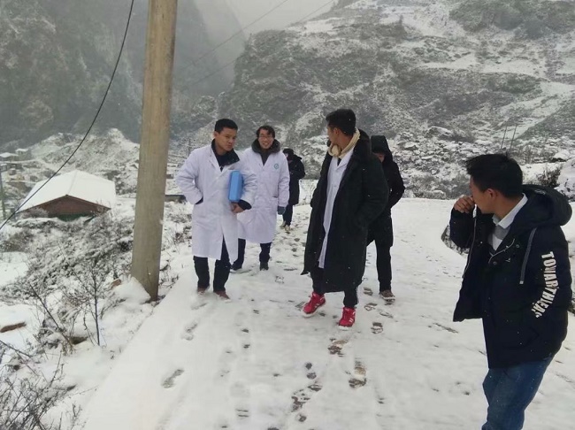 07 樂山農工黨員主動請纓參與到2018年全省城鄉醫療衛生對口支援工作中.jpg