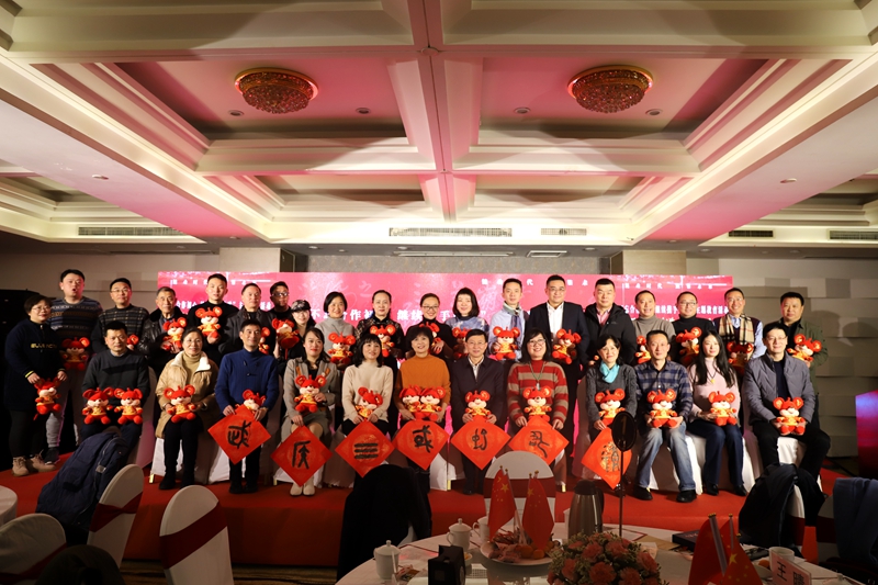 甘華田出席武侯區支部主辦的“深挖蜀漢文化，打造武侯三國圣地”研討活動1 800.JPG